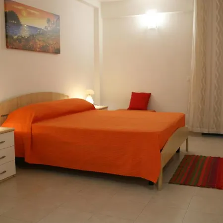 Apartment Casa Nova:trilocale Con Veranda Due Passi Dal Mare *